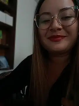 LunaDiaz999's Webcam Show