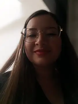 LunaDiaz999's Live XXX Chat