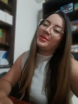 LunaDiaz999 Chat XXX in diretta