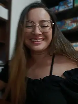 Chat XXX en directo de LunaDiaz999