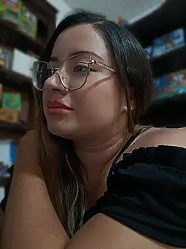 Chat XXX en directo de LunaDiaz999