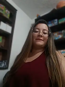 Chat XXX en directo de LunaDiaz999