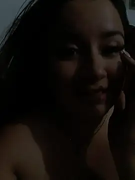 Chatroom XXX en direct de LunaDiaz999