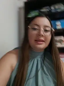LunaDiaz999's Live XXX Chat