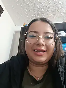 LunaDiaz999 Chat XXX in diretta