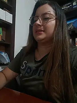 LunaDiaz999's Webcam Show
