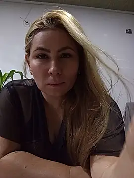 Živý XXX chat SasshaSmith