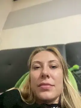 Shelly-Marie Webcam-Show