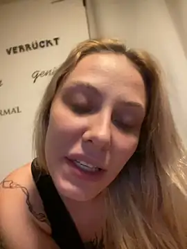 Shelly-Marie Webcam-Show