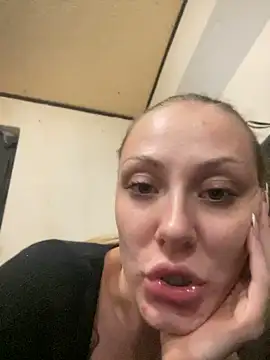 Shelly-Marie Webcam-Show