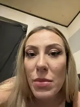 Shelly-Marie webcam show