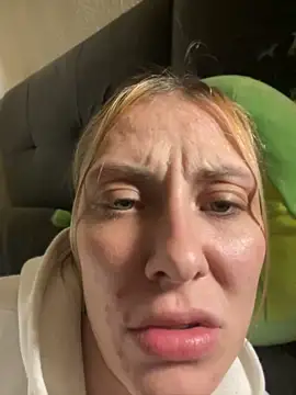 Shelly-Marie Webcam show