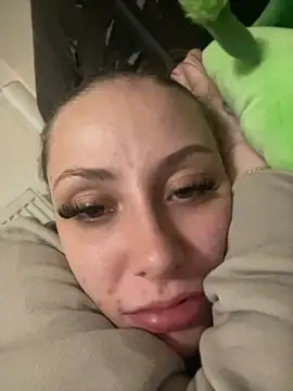 Shelly-Marie's Webcam Show