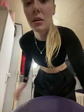 Živý XXX chat Shelly-Marie