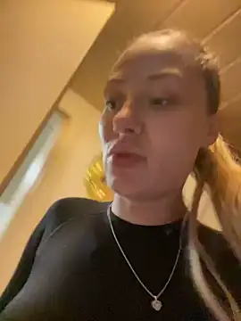 Živý XXX chat Shelly-Marie