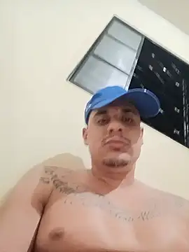 Show modela Paugostoso25cd na web-kameri