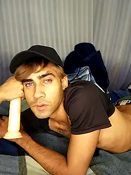 Bastianblaze4 webcam show