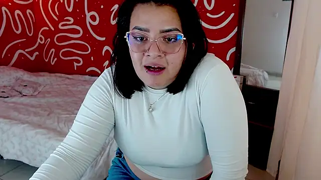 elumi_2 网络视讯表演