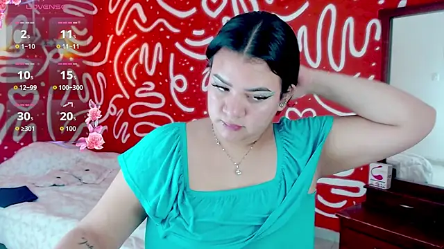 elumi_2 Webcam Show