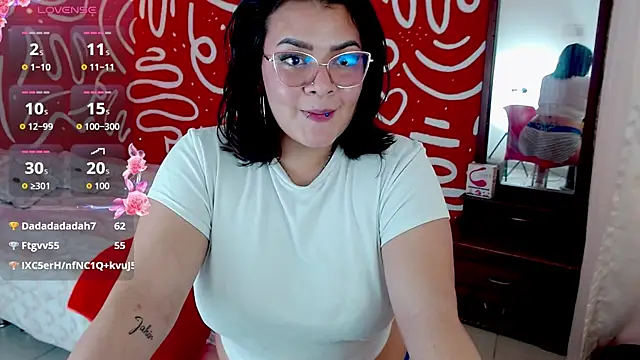 elumi_2n Live XXX chat