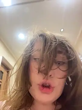 RussianFuck777's Webcam Show
