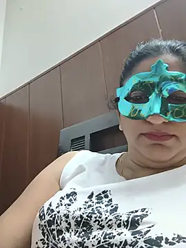 Show modela Arck_Royalgirl na web-kameri