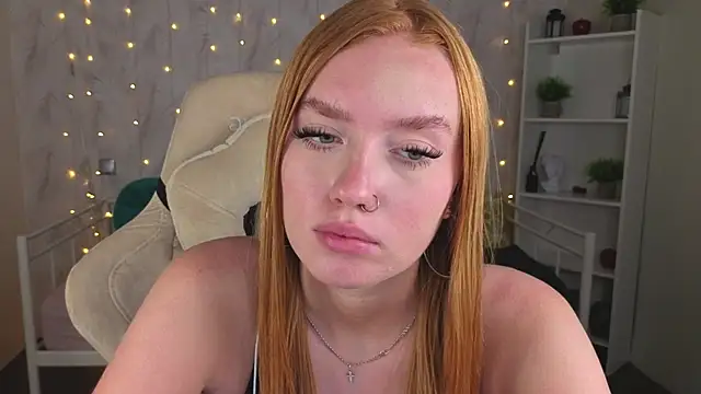 Sophia__Bailey Adlı Modelin Canlı XXX Sohbeti