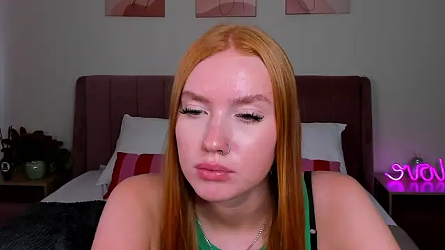 Chat XXX en directo de Sophia__Bailey