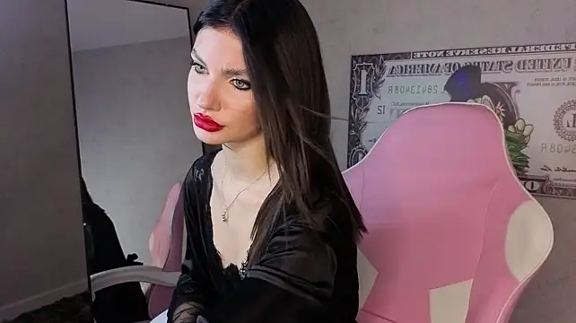 black_cat Adlı Modelin Canlı XXX Sohbeti