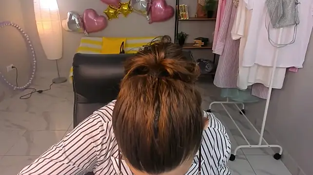 JulietBishopn Webbikameraesitys