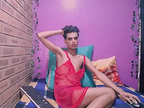 dadyslilslut24 Adlı Modelin Web Kamerası Şovu