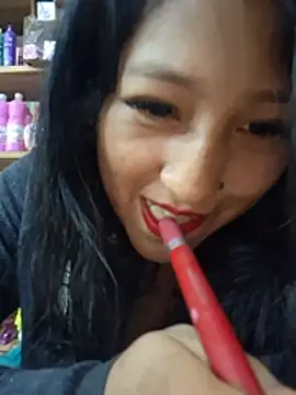 Chat +18 de Angy_d4 ao vivo
