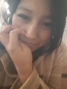 Angy_d4 Adlı Modelin Canlı XXX Sohbeti