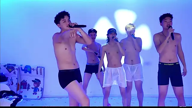 Heartbroken-boys 在線直播表演
