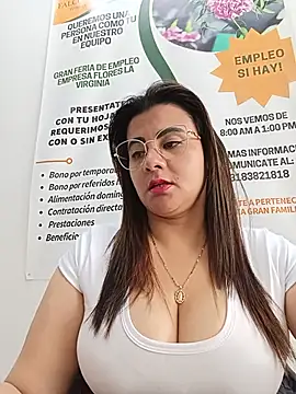 _Melisa-1 Adlı Modelin Canlı XXX Sohbeti
