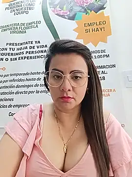 _Melisa-1's Live XXX Chat
