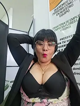Pokazy przed kamerką – _Melisa-1