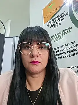 _Melisa-1's Live XXX Chat