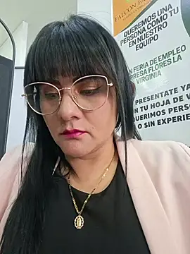 _Melisa-1's Live XXX Chat