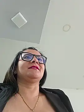 Chat +18 de _Melisa-1 ao vivo