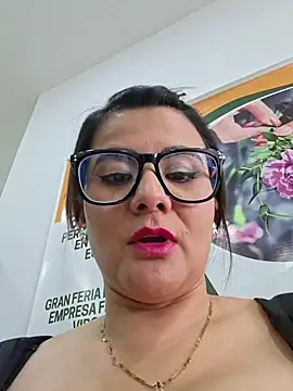 _Melisa-1 live XXX chat