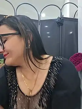 Chat +18 de _Melisa-1 ao vivo