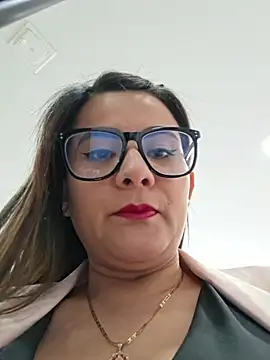 _Melisa-1's Live XXX Chat