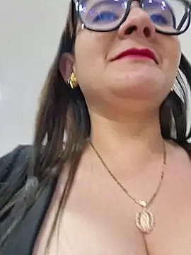 _Melisa-1 Adlı Modelin Canlı XXX Sohbeti