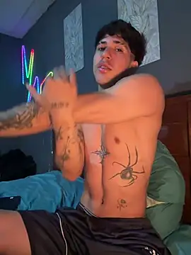 Show de Owen_rave na webcam