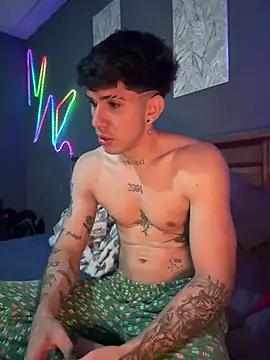 Owen_rave Pertunjukan Webcam