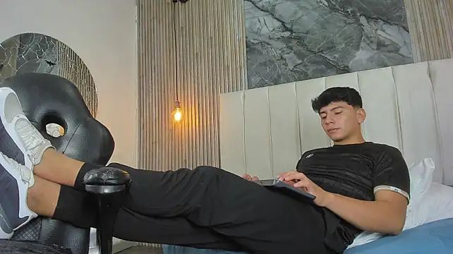 dark_ay – webcam-show