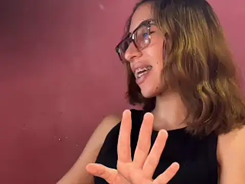 Sweet_sophy420's Webcam Show