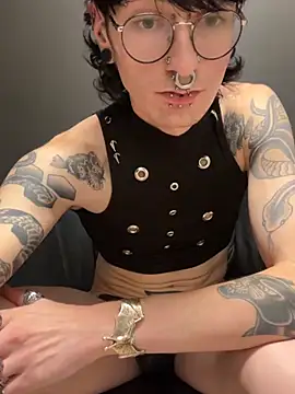 Show modela GothSadist na web-kameri