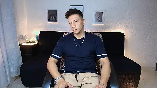 Show de SR_EMILIOCUM na webcam